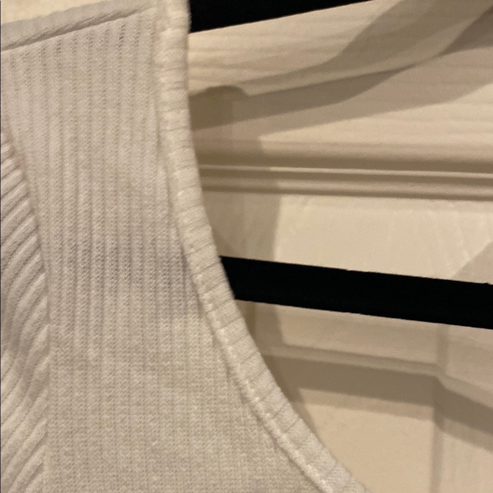 White Cropped Long Sleeve Top - Picture 5 of 6